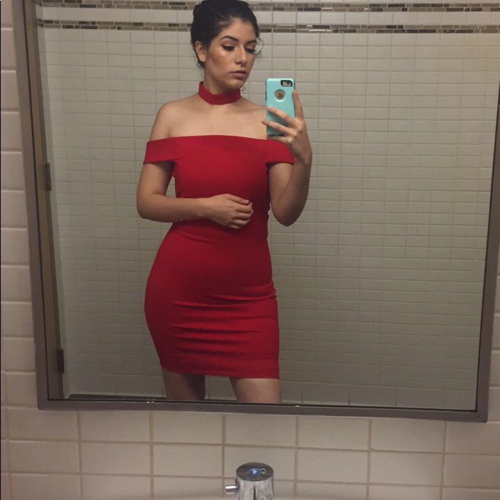 To Die BODYCON RED DRESS